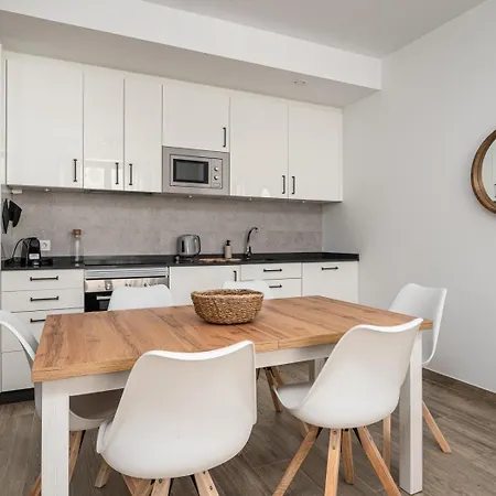 Апартаменты 2 Bedrooms San Isidro